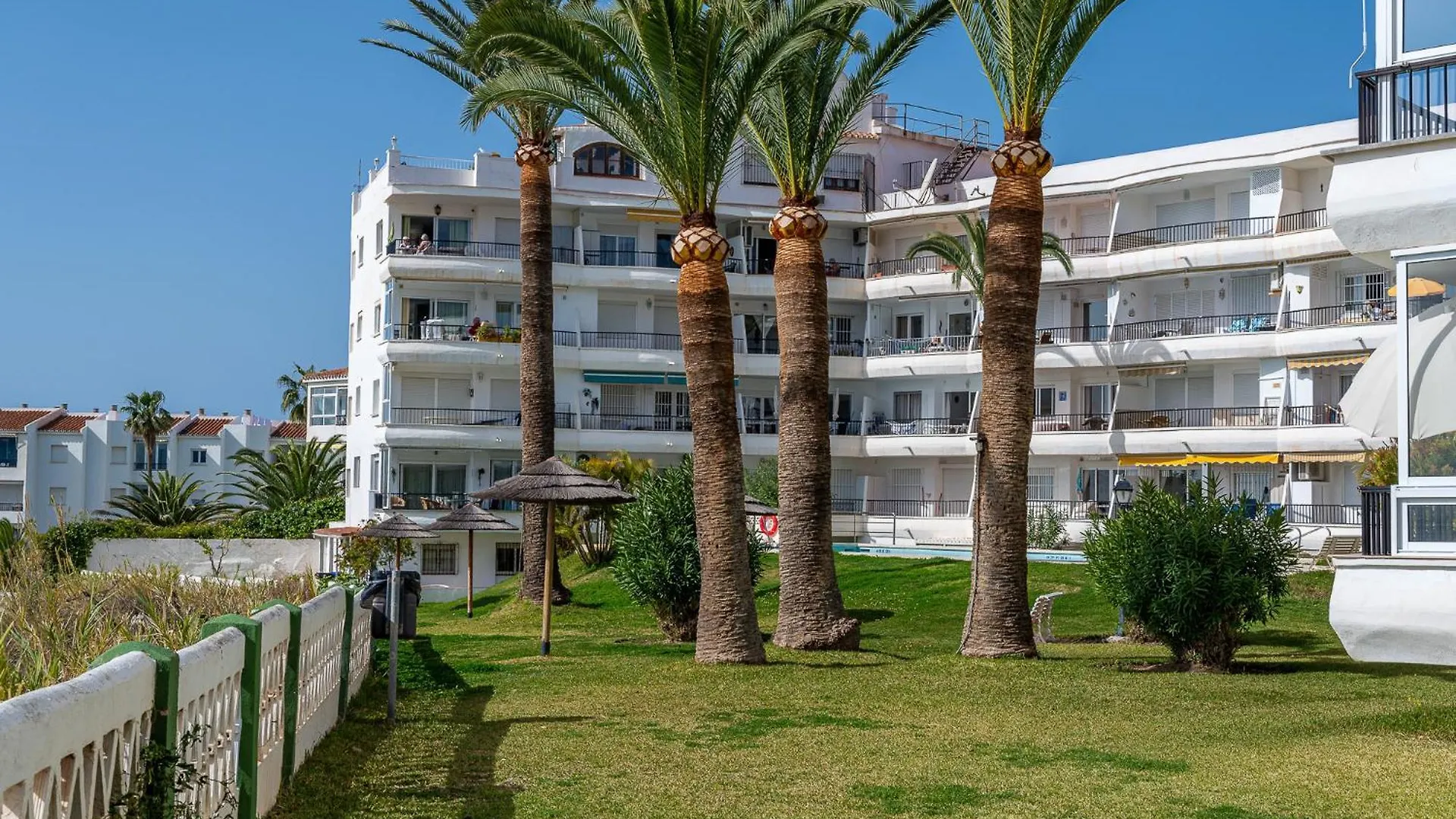 Ap408 Acapulco Playa Apartment Nerja