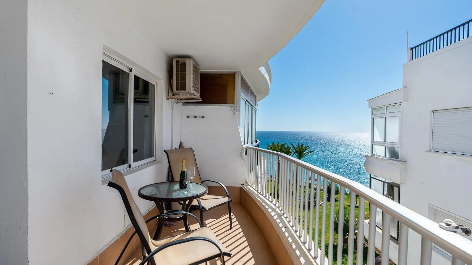 Ap408 Acapulco Playa Apartment Nerja Spain
